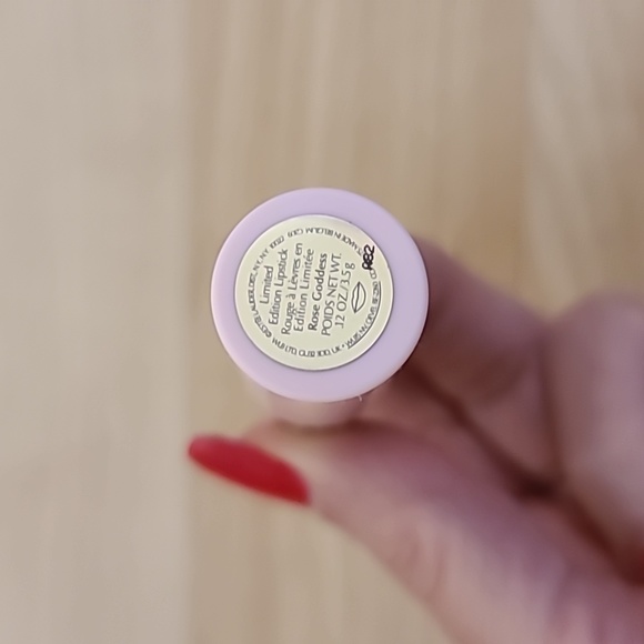 Estee Lauder Pure Color Limited EditionLipstick- Rose Goddess .12 oz/3.5 g - Picture 6 of 6